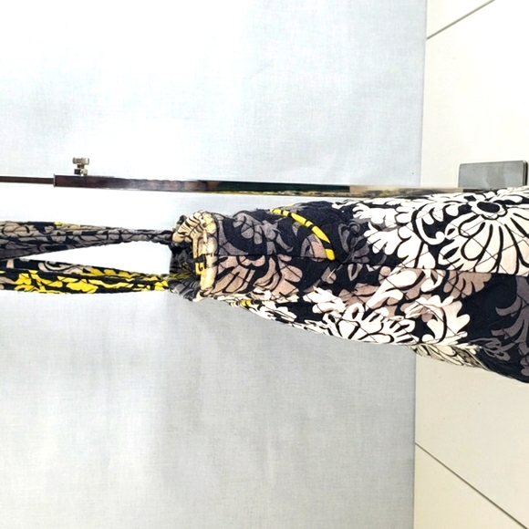 Vera Bradley Tote Bag Purse - Black Gray White Green Floral Baroque - Picture 4 of 16